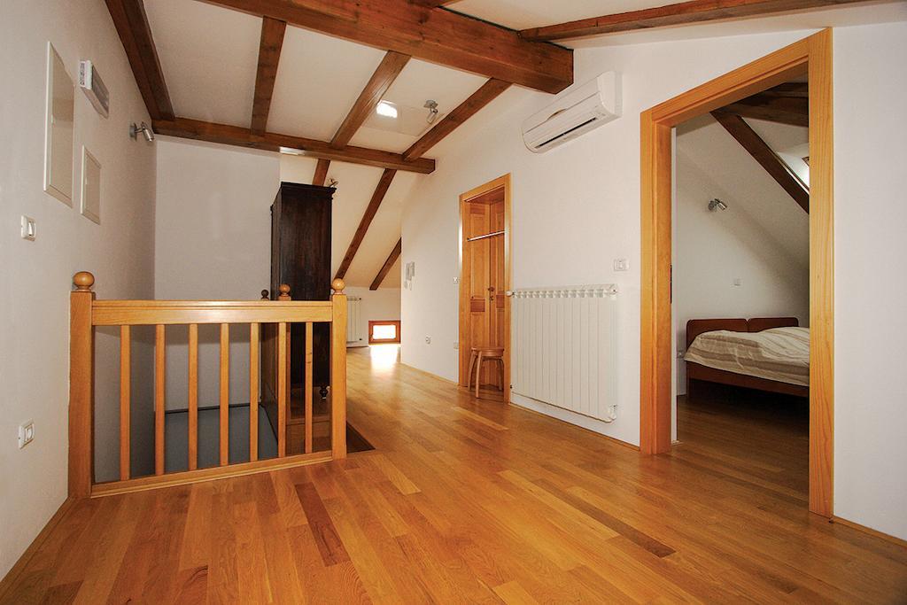 Vremski Britof Apartments Janks חדר תמונה